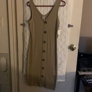 Sleeveless Summer Dress size states 11-13 Brand New. Looks like XS